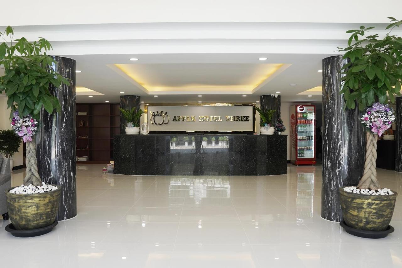 Apple Hotel Three - Near Pnh Airport بنوم بنه المظهر الخارجي الصورة