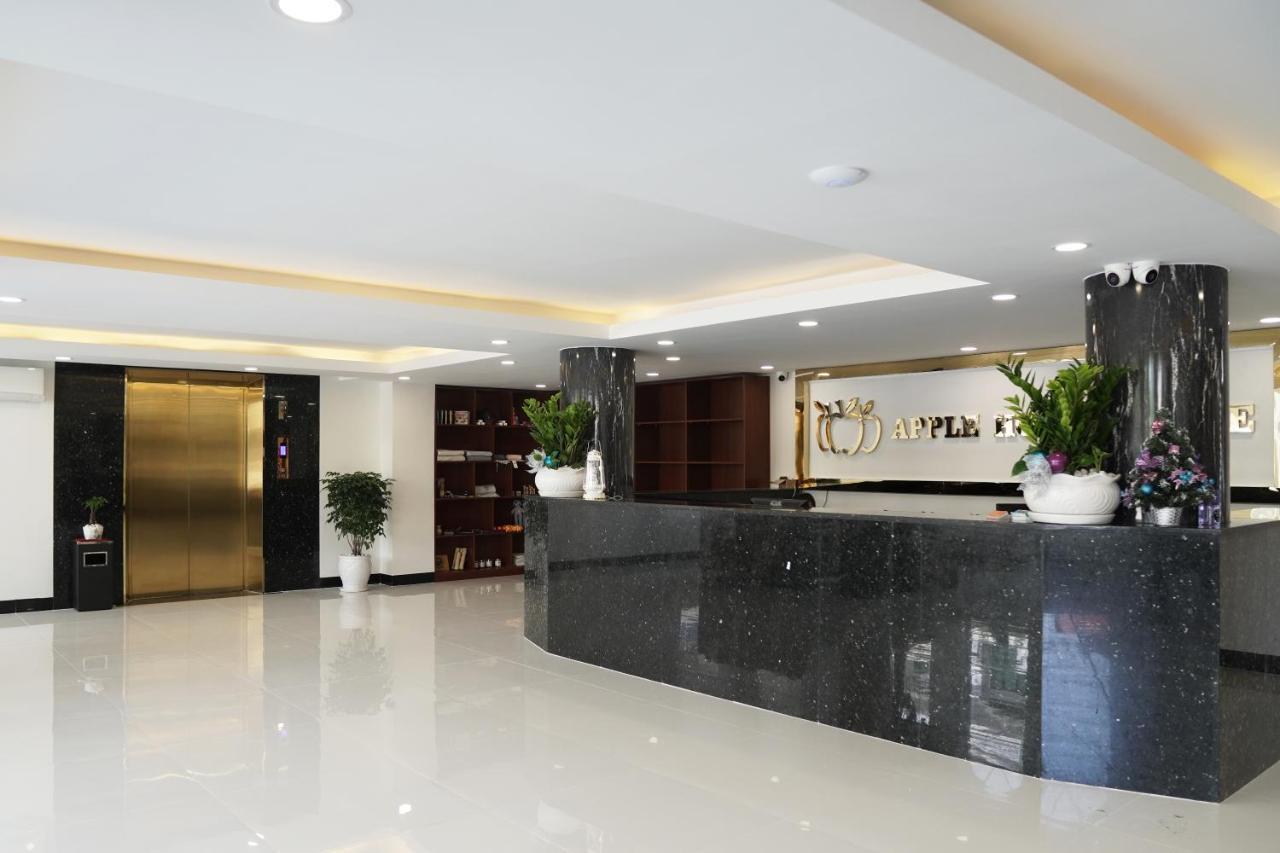 Apple Hotel Three - Near Pnh Airport بنوم بنه المظهر الخارجي الصورة